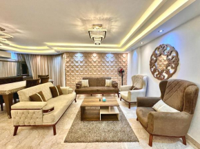 Luxurious Apartment